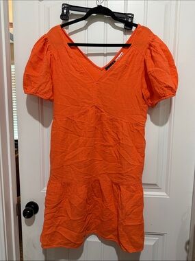GAP Bright Orange Scoop Neck Top